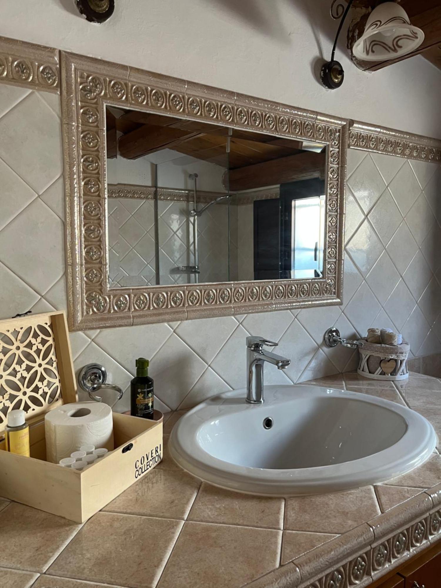 Nikuzza Holiday House Noto Esterno foto